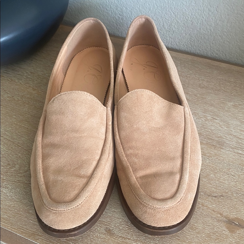 J CREW TAN WINONA SUEDE LOAFERS SIZE 9